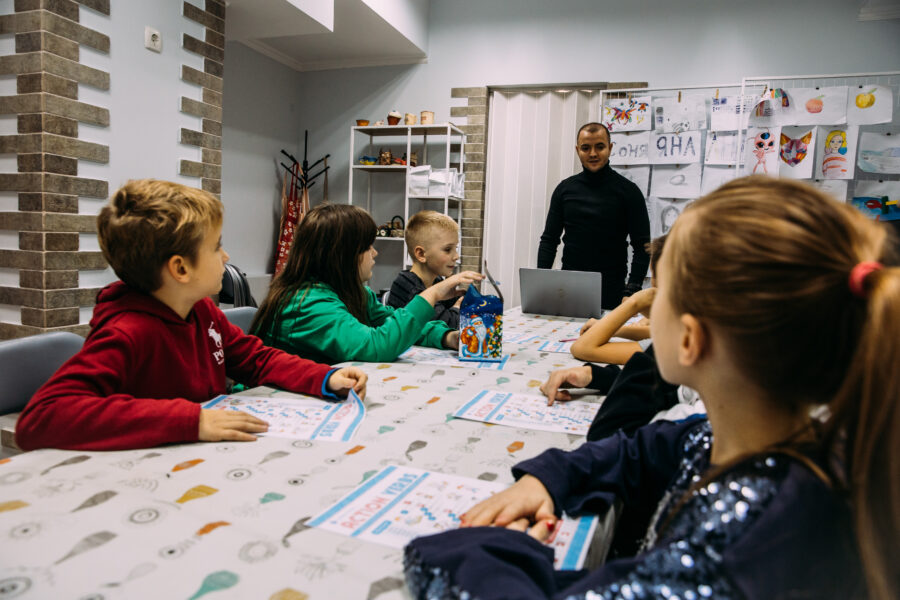 Der bliver også undervist i de børnevenlige områder