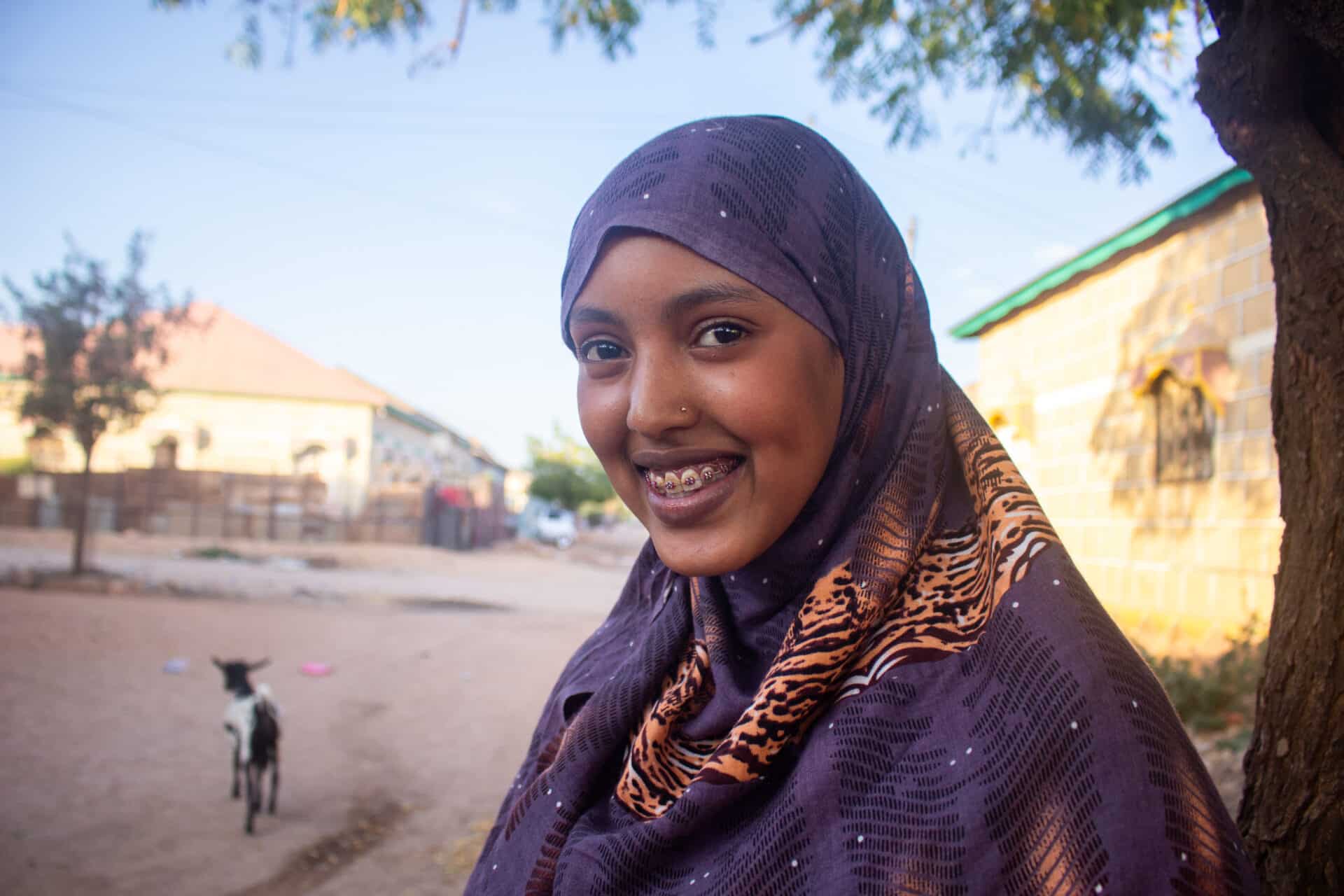 Person der står på gaden i Somaliland