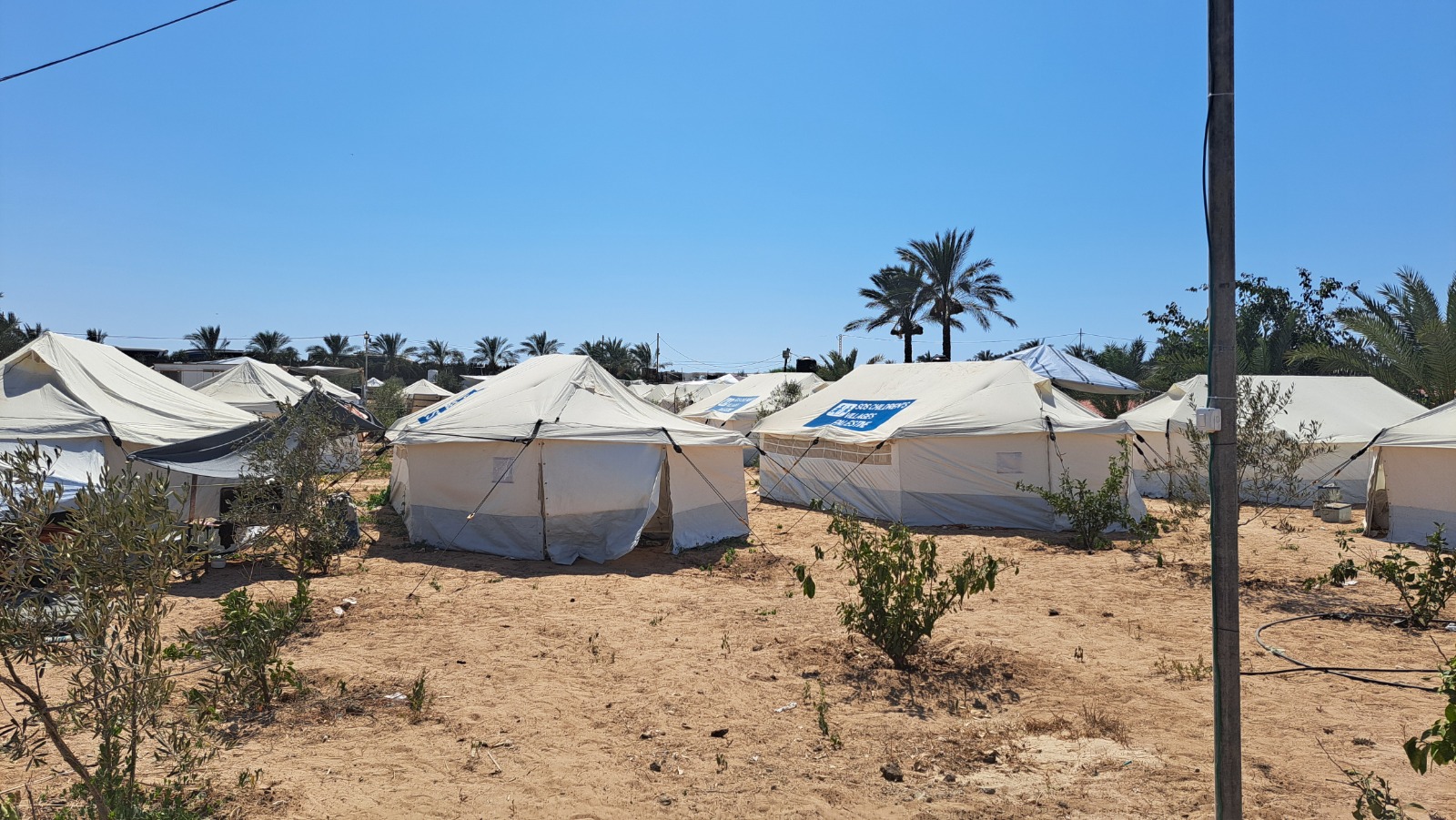 teltlejr. SOS Børnebyerne Gaza