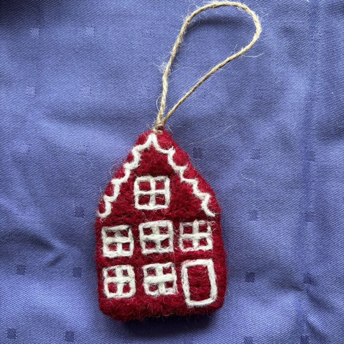 Julepynt Kagehus Rød